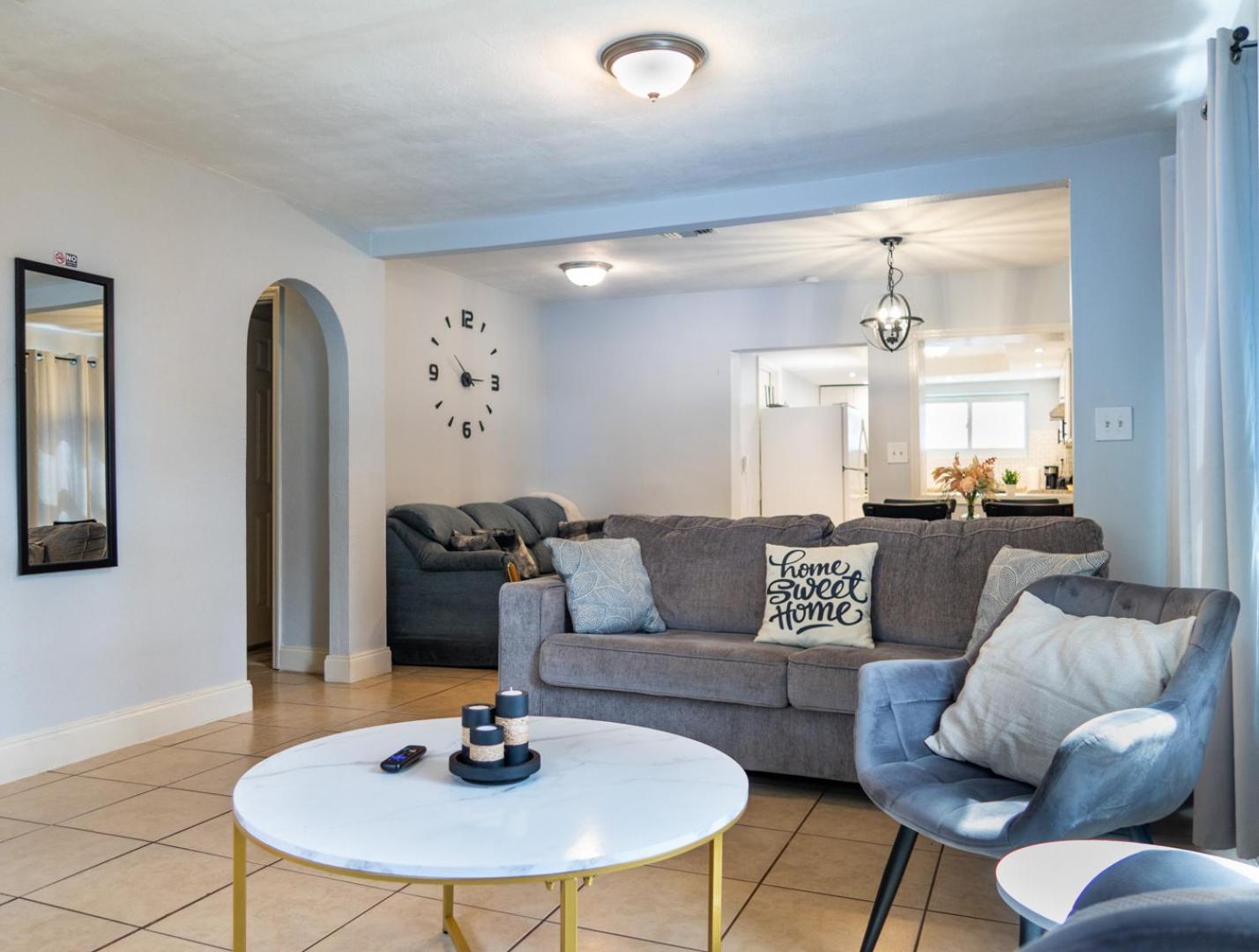 Cozy Home Near Busch Gardens Adventure Island And Usf Tampa Exteriér fotografie